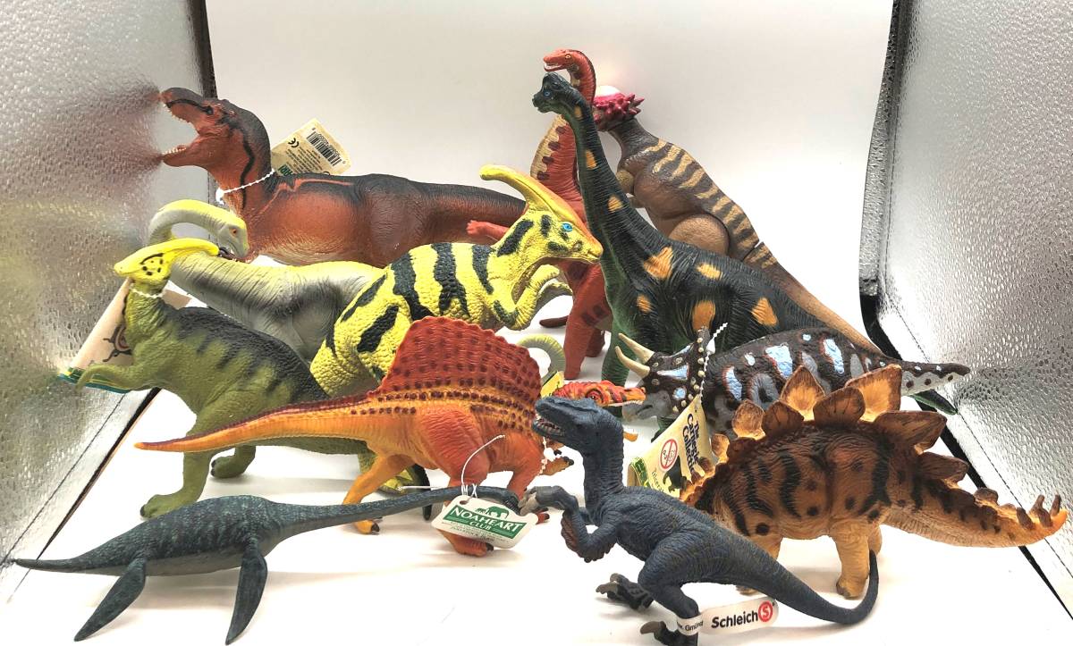ヤフオク! - 【未使用・人気】恐竜フィギュア12体セット!/シュライヒ