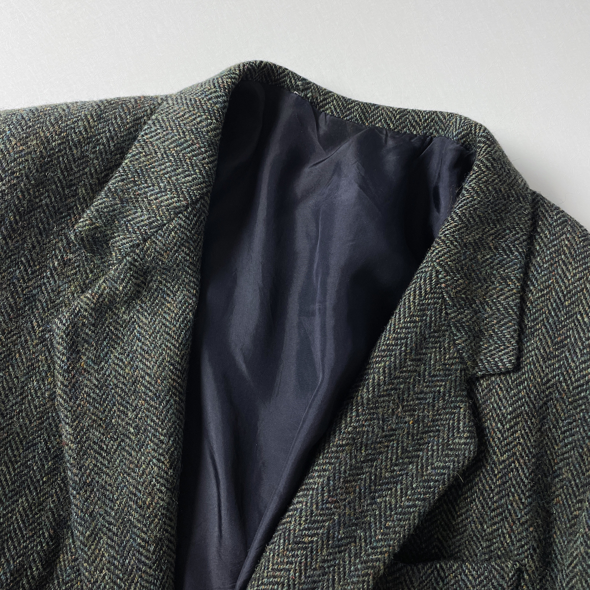 Harris Tweed 厚手 ヘリンボーン 柄 ジャケット 起毛 ツイード Harris Tweed 厚手 ヘリンボーン 柄 ジャケット 起毛 ツイード
