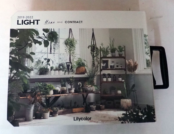 ●リリカラ　LIGHT　2019-2022 Wallcoverings　Lilycolor Home and CONTRACT 壁紙　サンプル　カタログ●_画像4