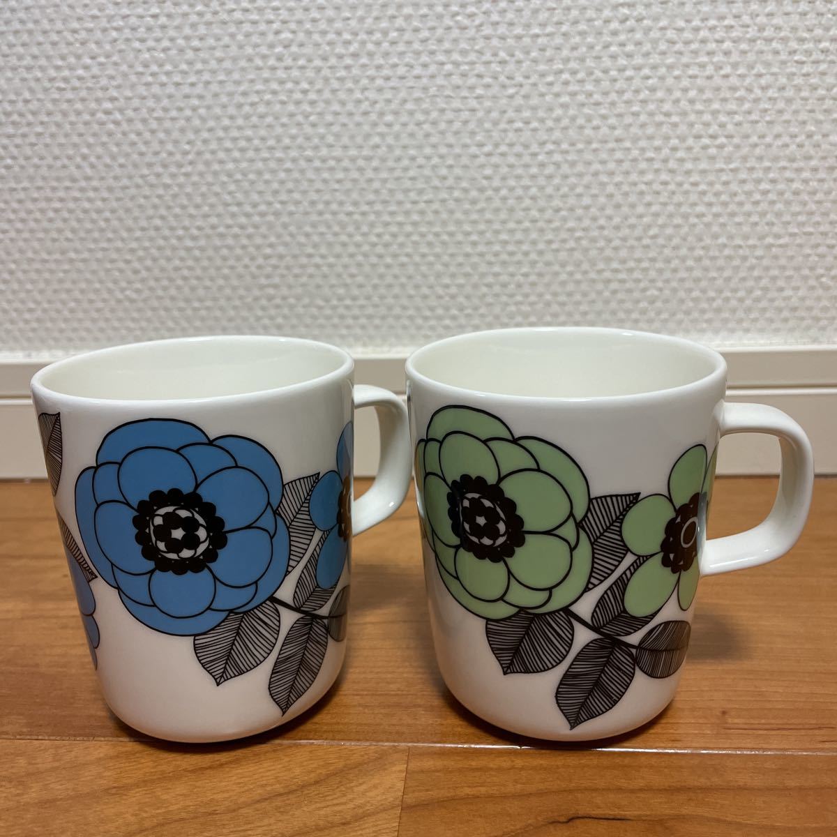 マリメッコ marimekko 廃盤　ケスティト　マグカップ 2個セット_画像2