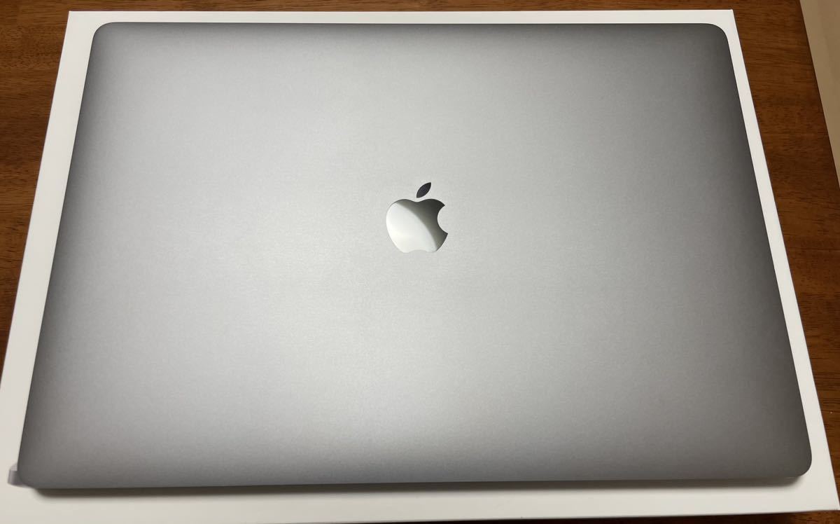Apple MacBook Pro 2019 2.3GHz 5500M Radeon SSD 16inch 1TB 32GB