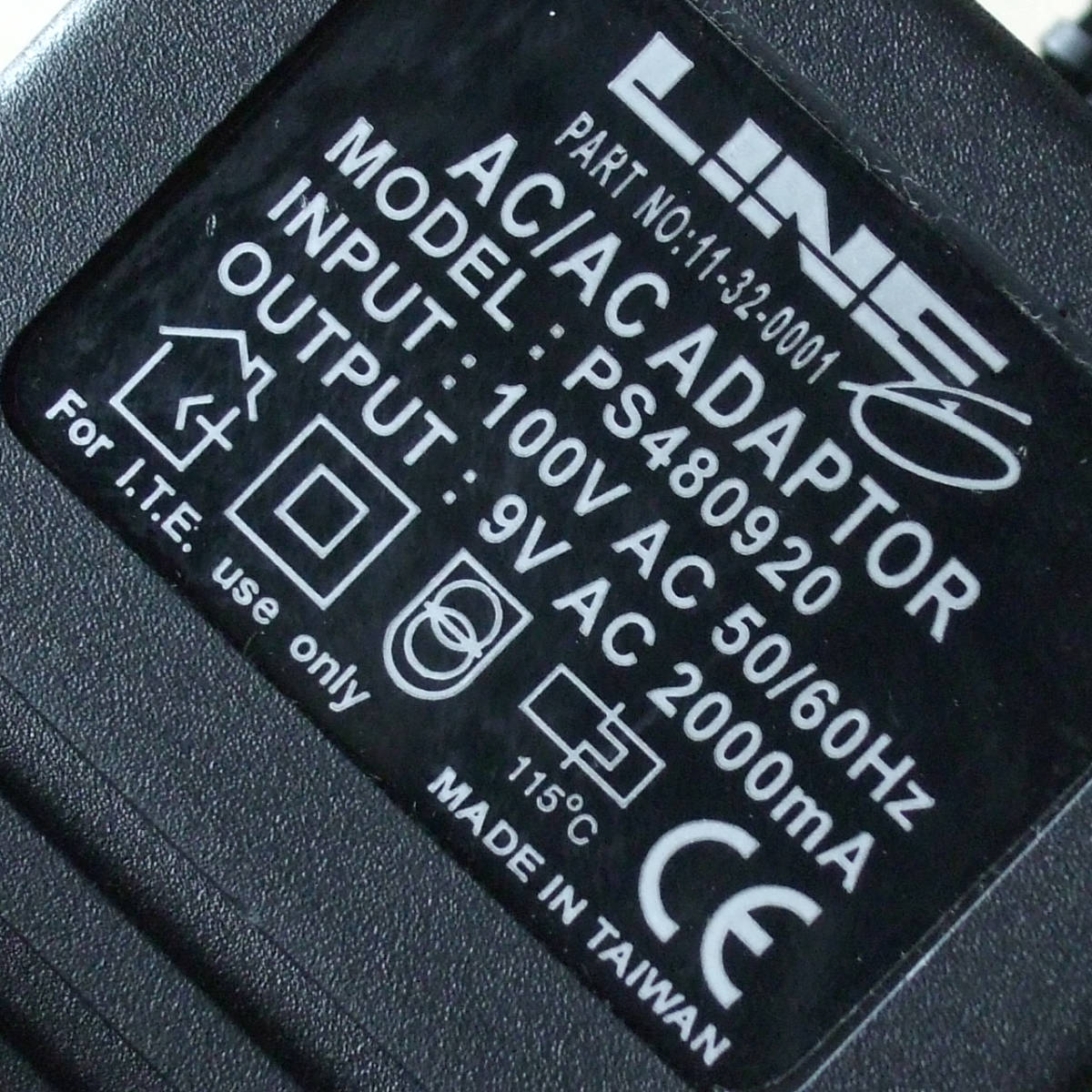 即決！ LINE6 ライン6 純正 AC/ACアダプター PS480920 交流 AC 9V 9.0V 2000mA 2A センターピン無し 5.5mm 2.5mmの画像3