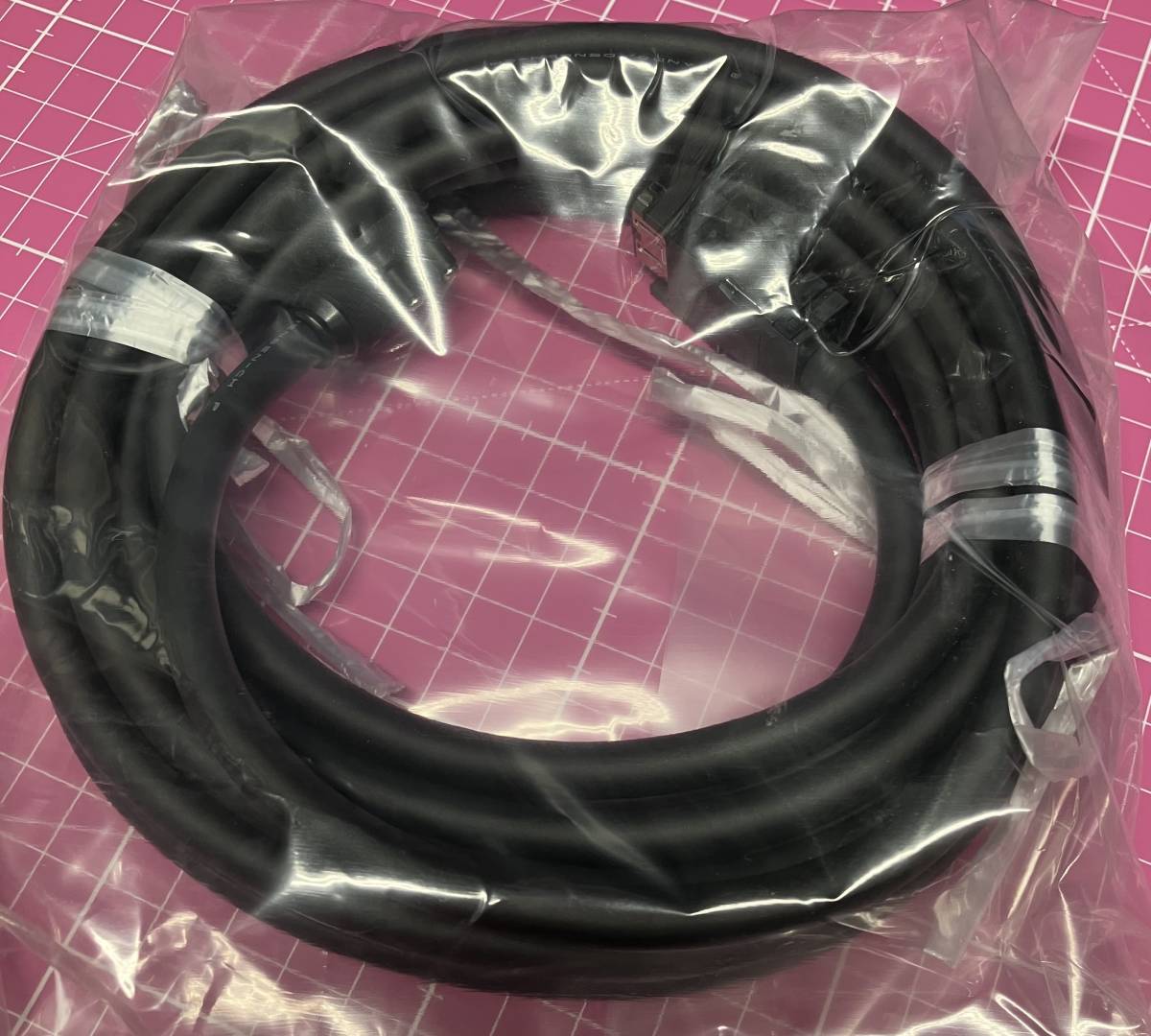K405-3　MITSUBISHI　MR-J3ENCBL5M-A1-H　未使用
