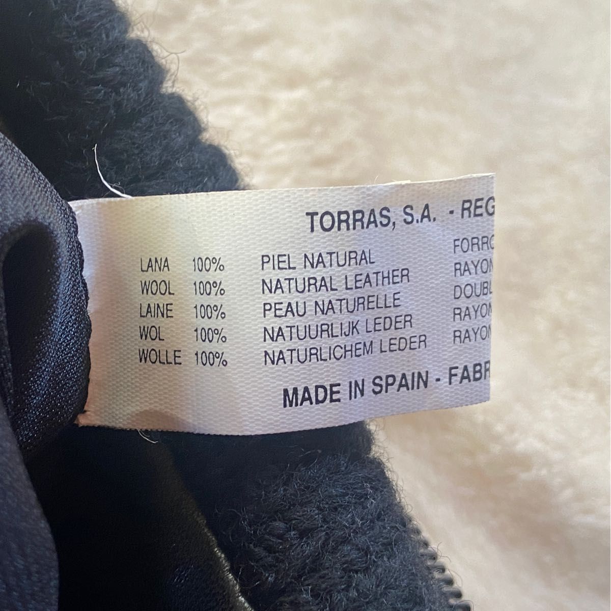 【SERRA by TORRAS】最高級　バルセロナ製 羊革＆ニット