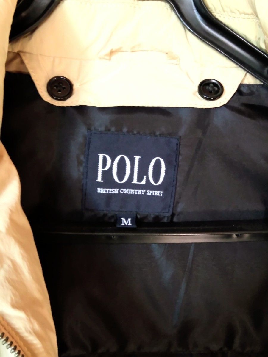 期間限定価格ＰＯＬＯ  ダウンコート　良品、肌触り良く微細なシワ加工品で軽く感じ暖かいです。ベージュ系