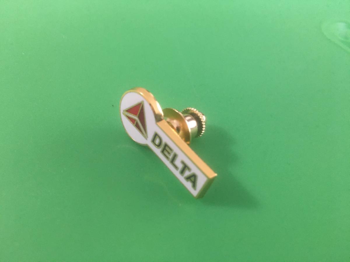  Delta Air Lines pin badge old Northwest Airlines Delta Airlines