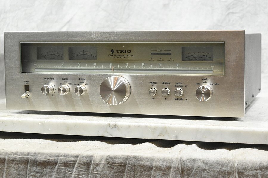 TRIO トリオ(現KENWOOD ケンウッド) KT-9700 パルスカウント方式FM