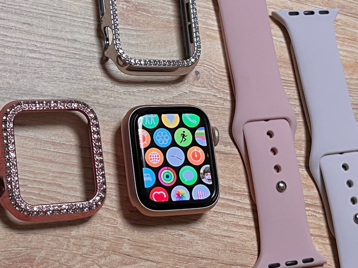 Apple Watch Series5 GPSモデル 40mm ゴールドアルミニウムケース