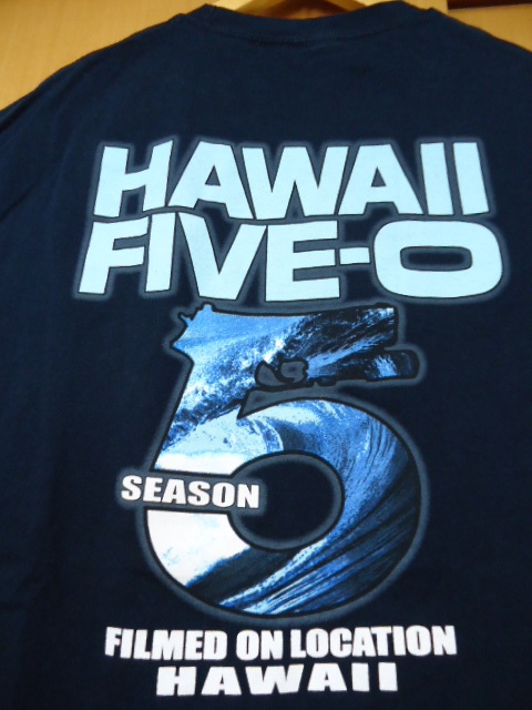 即決　ハワイ　ファイブオー　FIVE-O Season5 スタッフ　Ｔシャツ　濃紺色　Ｌ_画像1