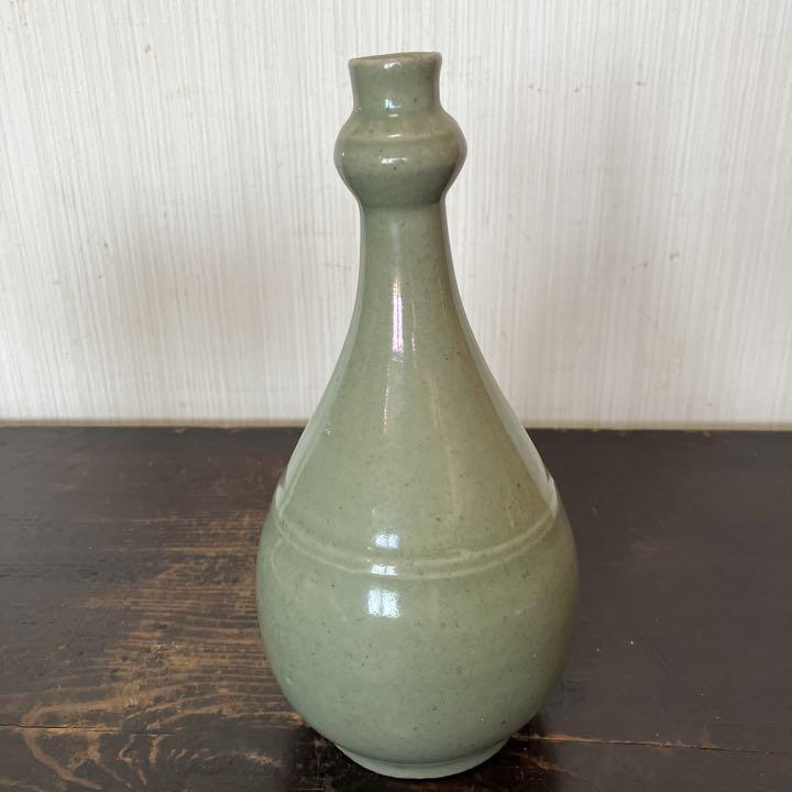 初期伊万里 瓢型青磁徳利 (難あり 参考品) 李朝 骨董品 花瓶 酒器 盆