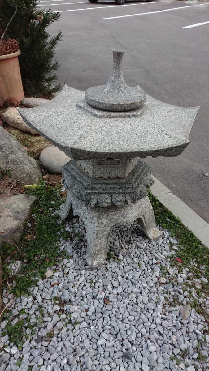 石灯篭 雪見灯篭 角型 岡崎型 天然御影石　最大約62cm 高さ78cm 中古美品 日本庭園 盆栽