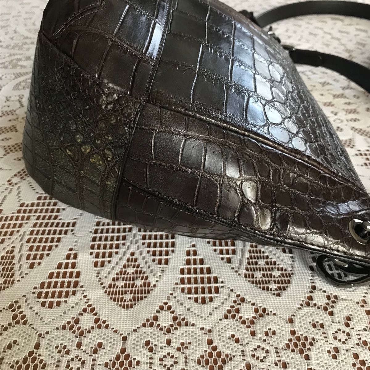 BEAUGRAND クロコダイル革のショルダーバッグ(箱付) | www