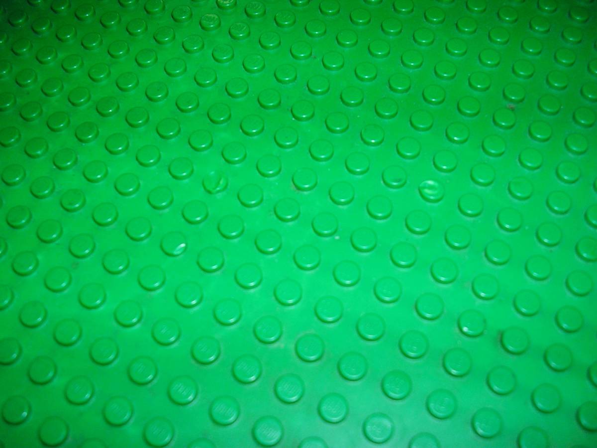 （LEGO）レゴプレート緑2枚（傷・汚れ・凹み有り）の画像4