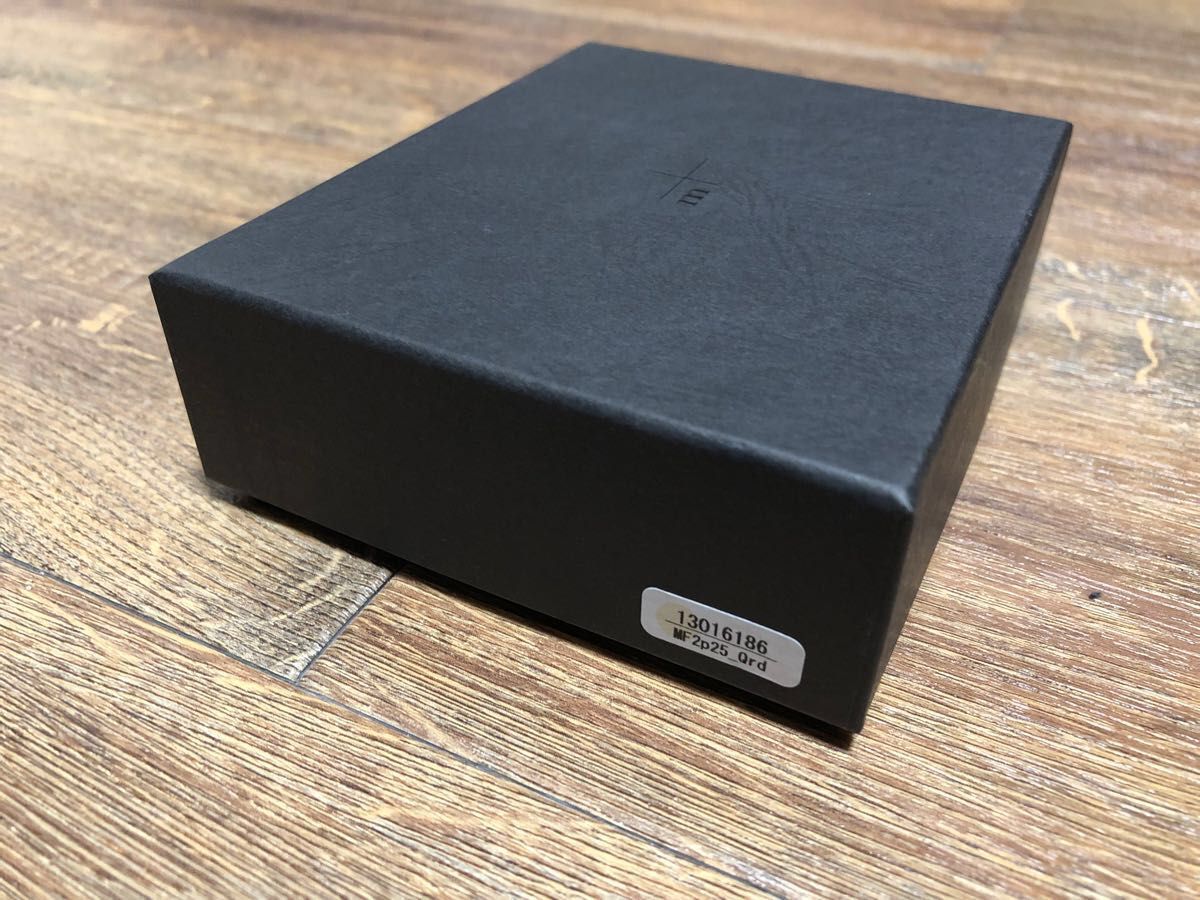 新品未使用 m+ エムピウ ミッレフォッリエ P25 クアドレッティ 新品未使用 m+ エムピウ ミッレフォッリエ P25 クアドレッティ