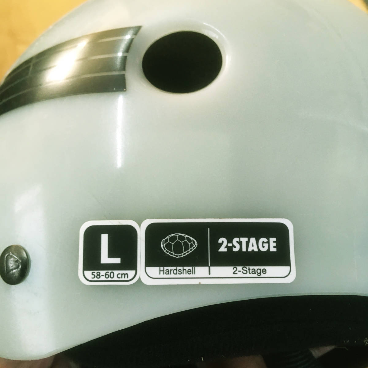 PROTEC スケートボードヘルメット Lサイズ 蓄光の画像2