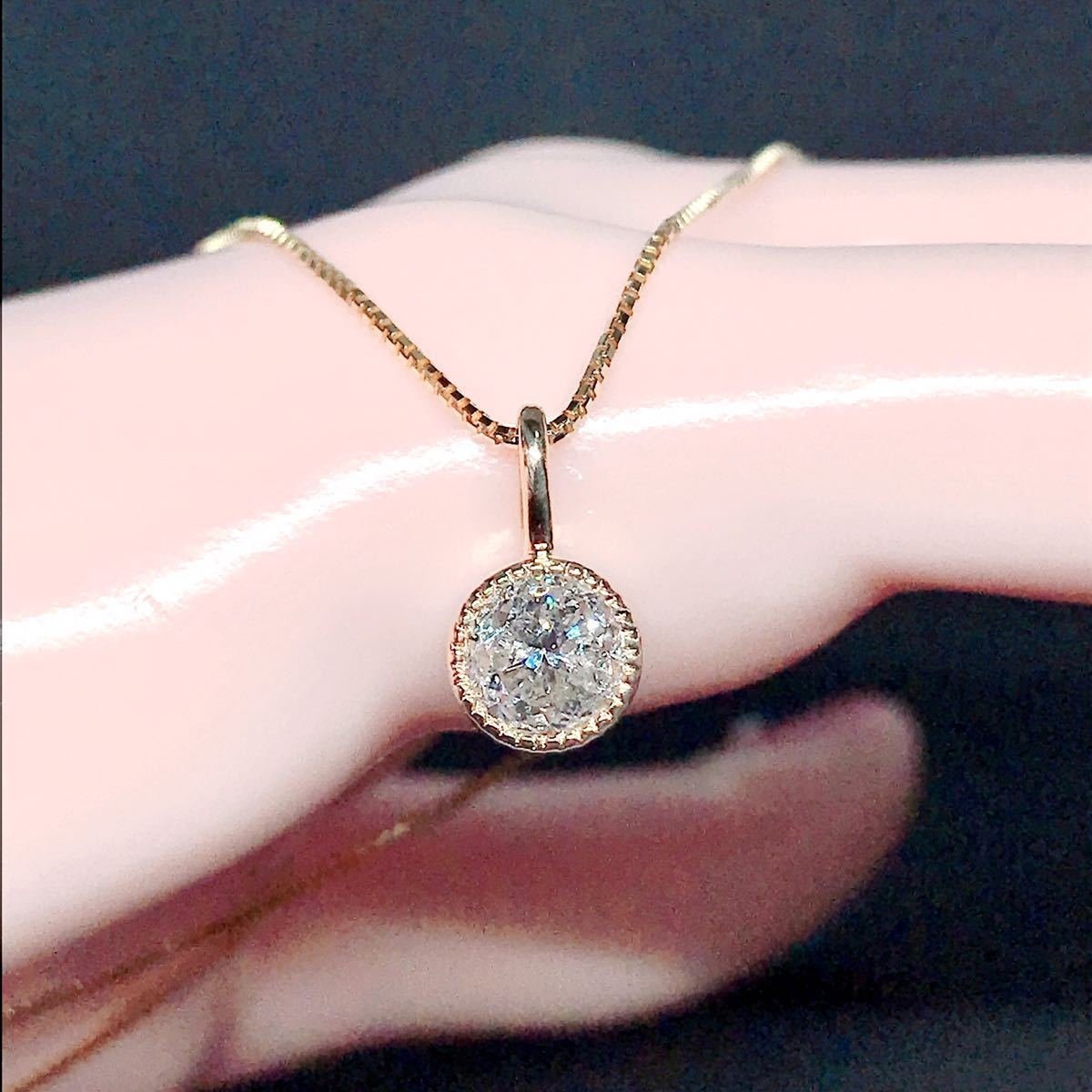 1.051ct 1粒 ミル打ち フクリン ダイヤモンド ペンダントトップ K18