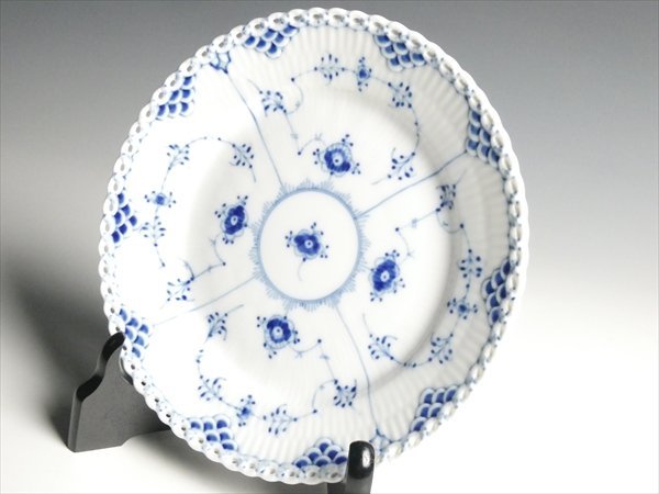 n102 ロイヤルコペンハーゲン ブルーフルーテッド フルレース ④