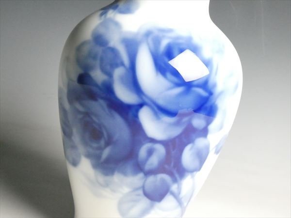 K865 Ookura Touen hill . blue rose large base vase flower go in ornament "hu" pot 27.5cm