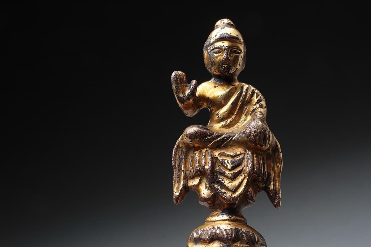 金富士】値下げ中 極上品 手彫り黄楊拓殖細密彫刻大日如来仏像 高さ