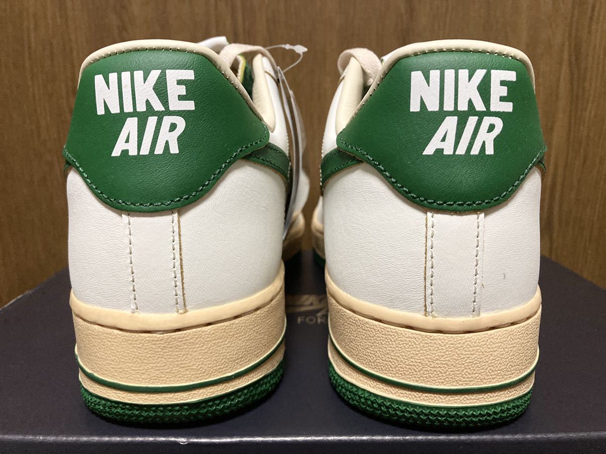 22年製 NIKE WMNS AIR FORCE 1 LV8 Green and Muslin ナイキ エアフォース【DZ4764-133】レザー LEATHER 天然皮革 ホワイト 白×緑 US12.5_画像3