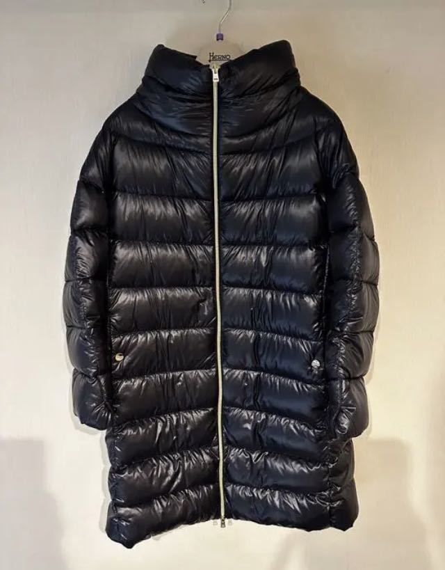 大特価!今期購入!ヘルノHERNO ダウンジャケット 黒 M〜Lサイズ 極美