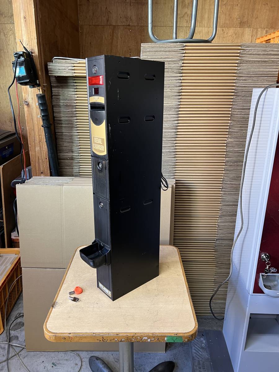 IP65防水 両替機 1000円→100円×10枚 取説付(修理も可能) | www