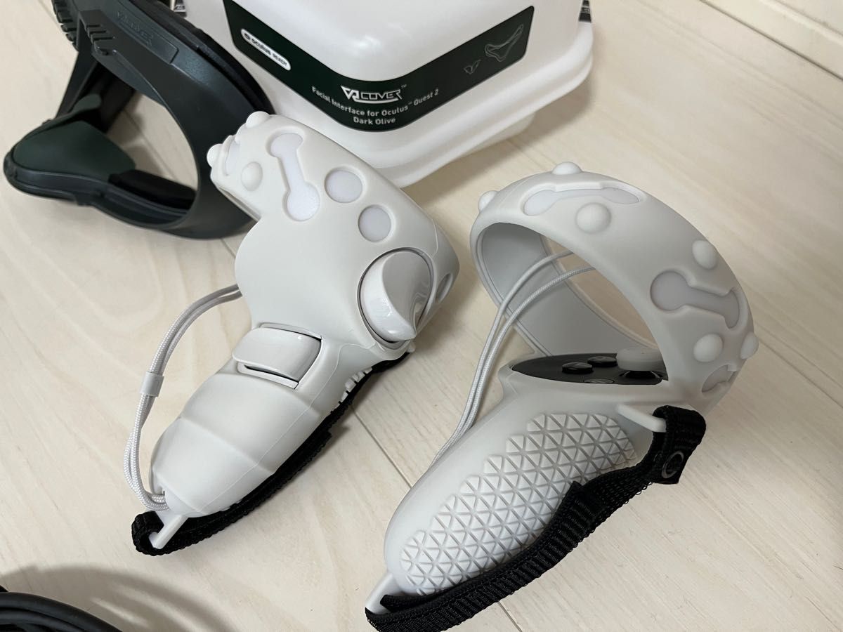 Oculus Quest 2/ META Quest 2 /64GB 付属品付き おまけ付き