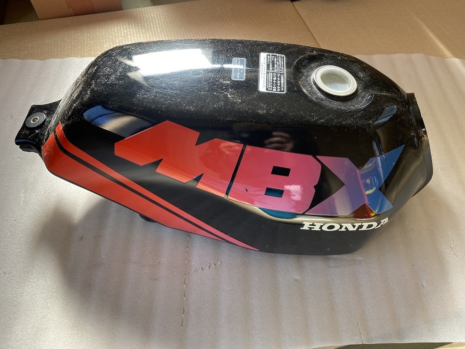 新品 HONDA ホンダ MBX50 MBX50F 純正 タンク 2型 NSR75 NSR80 CRM50 CRM80 NS50F NSR50 NSRmini AC03 AC08の画像3