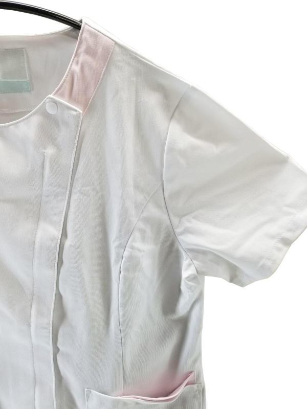 CH2681* новый товар есть перевод форма медсестры короткий рукав левый воротник кнопка-застежка . карман левый правый двойной карман правая сторона петля 4L размер белый белый стоимость доставки 510 иен 