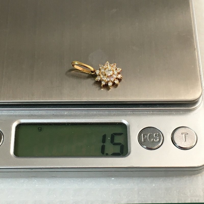 1円～ K18 ＜750＞ ダイヤモンド ペンダント トップ 0.5ct お持ちのネックレスに！！ 花 雪結晶 胸元にダイヤの輝き IW301CJ08DP03//_画像6