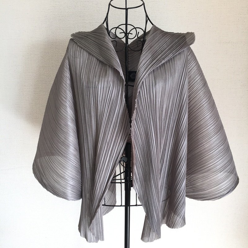 1円~ 新着追加 イッセイミヤケ 祭 ISSEY MIYAKE プリーツ FETE