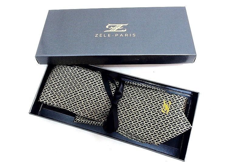 ゼルパリZELE-PARIS　ハンドメイド シルク100％ ネクタイ＆チーフセット フィッシュ 魚柄