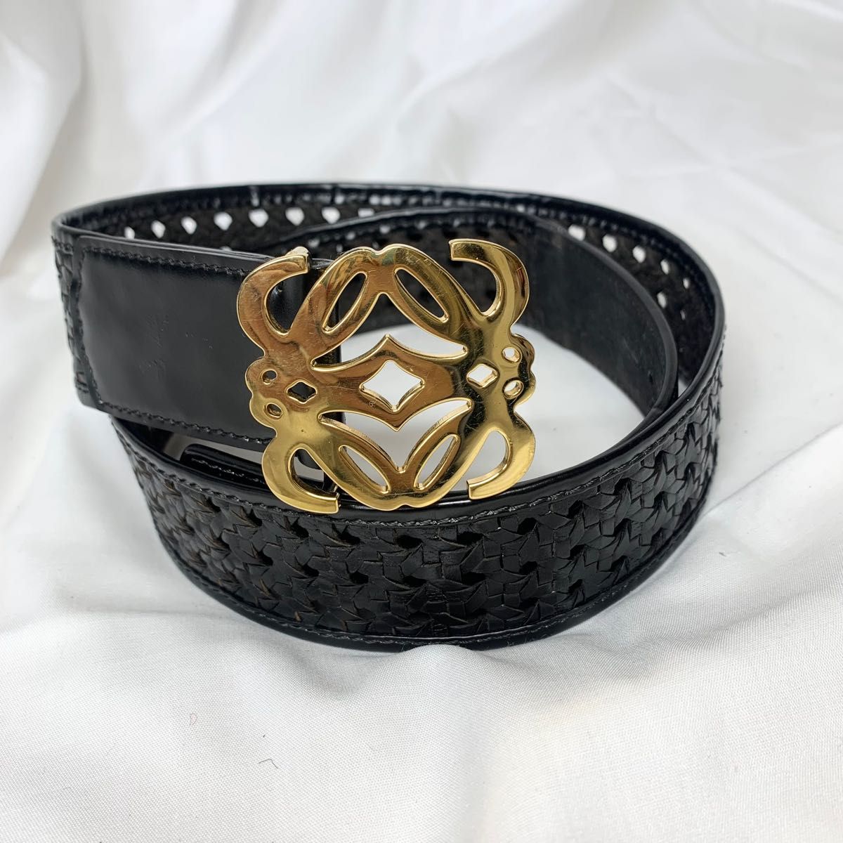 ロエベ LOEWE アナグラム ベルト ゴールドバックル レザー 黒-