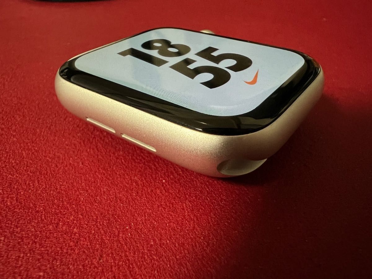 Apple Watch SE Nike 44mm 第一世代 GPSモデル