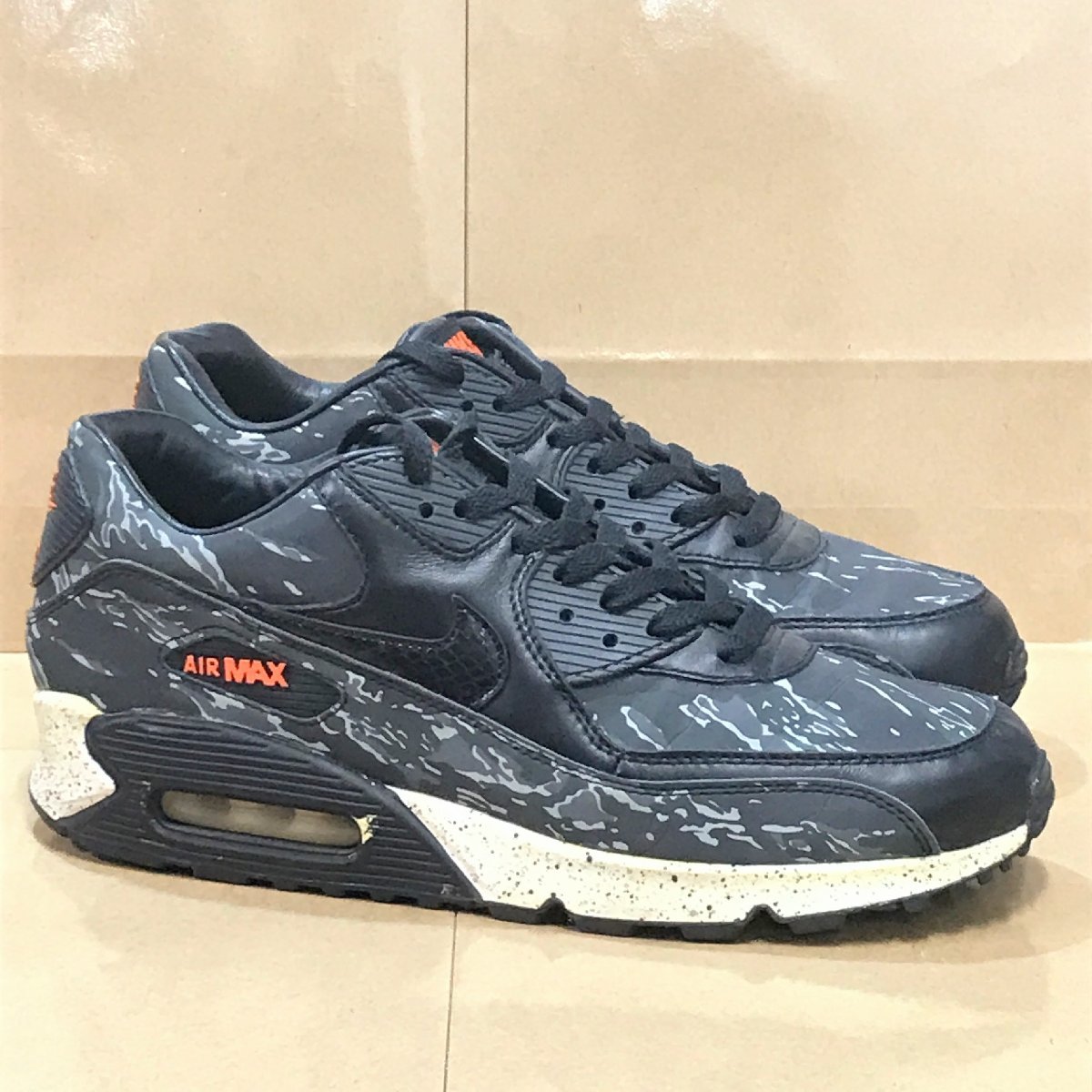 プチギフト NIKE ATMOS × NIKEID AIR MAX ZERO TIGER CAMO 27.5cm