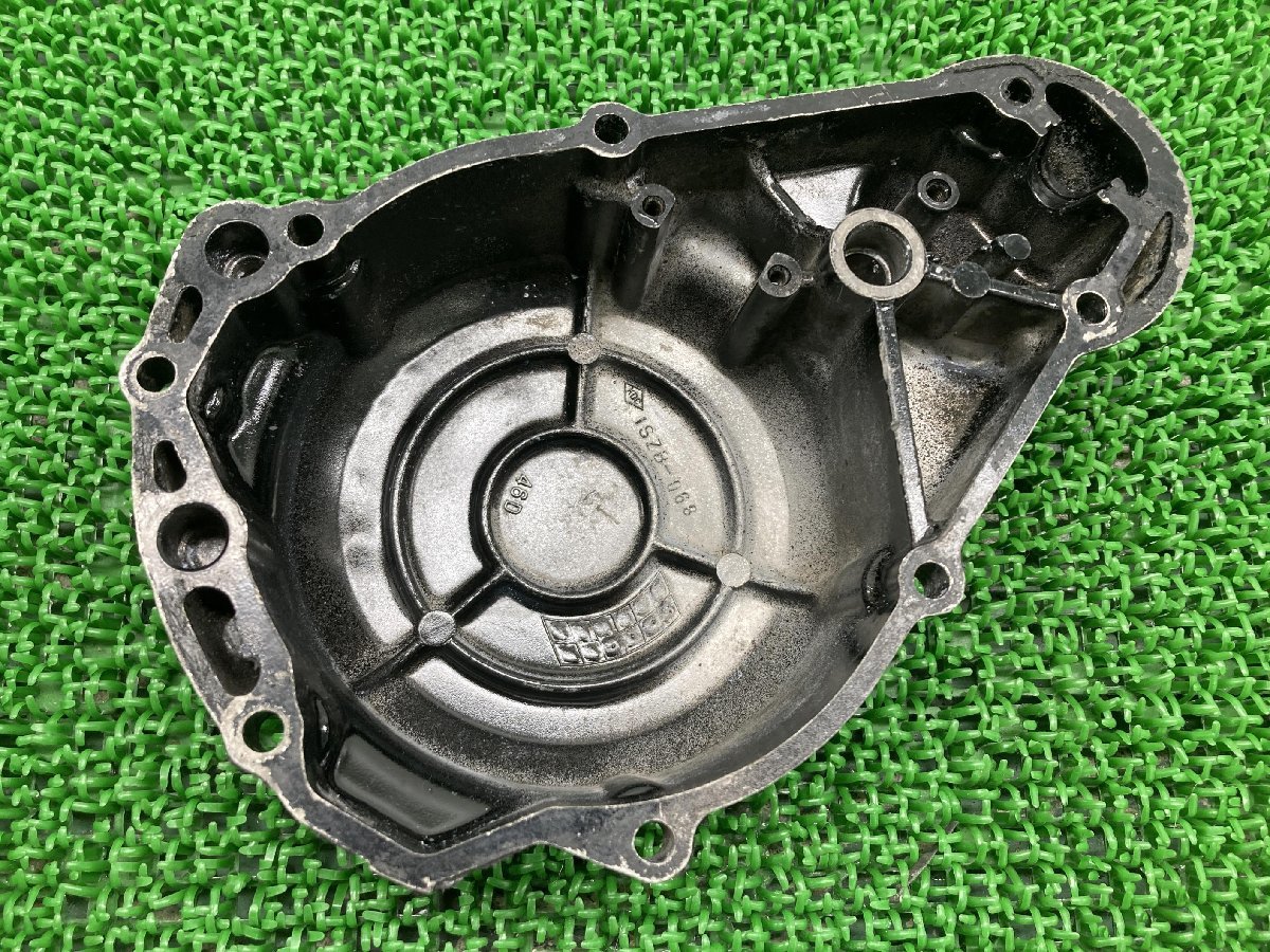 GSX400Sカタナ エンジンカバー 46D スズキ 純正 中古 バイク 部品 GK77A ジェネレーターカバー ペイント素材に 割れ欠け無し 品薄_46D