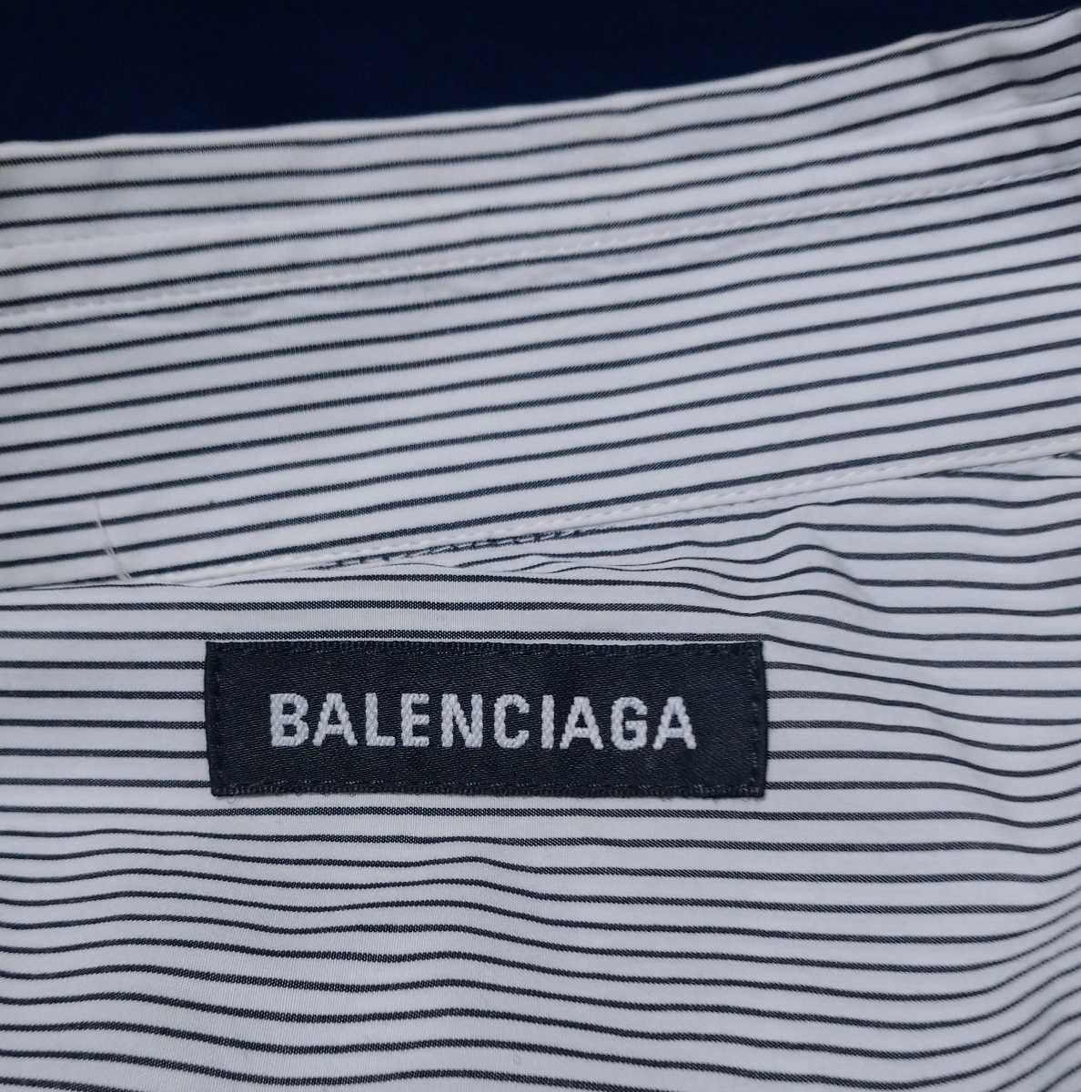 新品タグ付き バレンシアガ 半袖シャツ 背面ロゴプリント 白×黒 