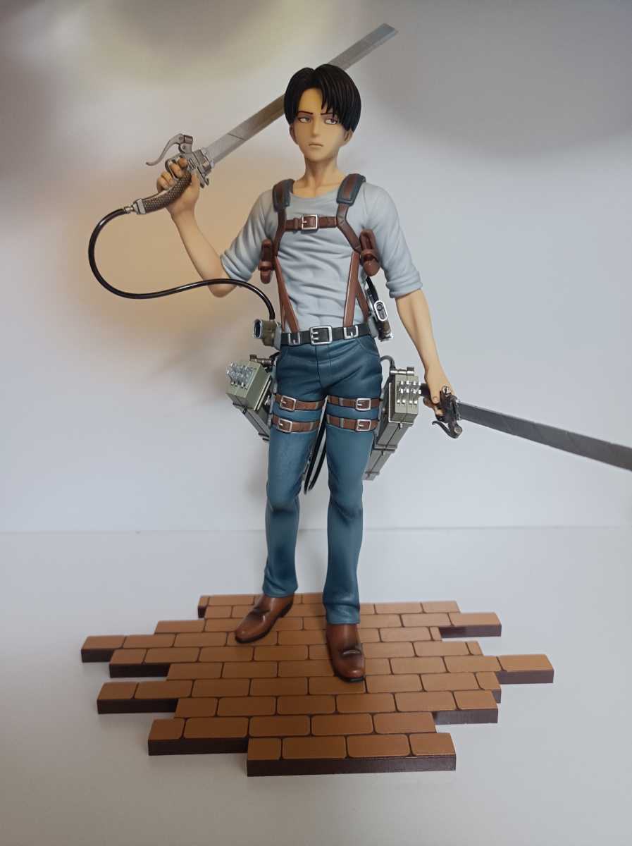 進撃の巨人 リヴァイ フィギュア ver.2A ユニオンクリエイティブ 千値