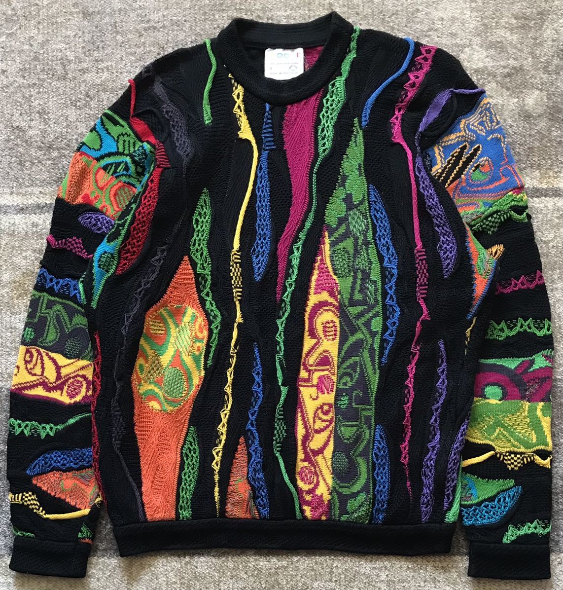 超レア 圧倒的な存在感 芸術 人物柄 風景画 90's ★ COOGI AUSTRALIA ★ クージー オーストラリア 3D 立体 個性派 コットン ニットセーター_画像2