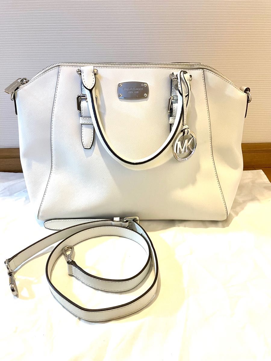 LA購入MICHAELKORS(マイケルコース)ハンドショルダーバック ショルダーバッグ　ハンドバッグ