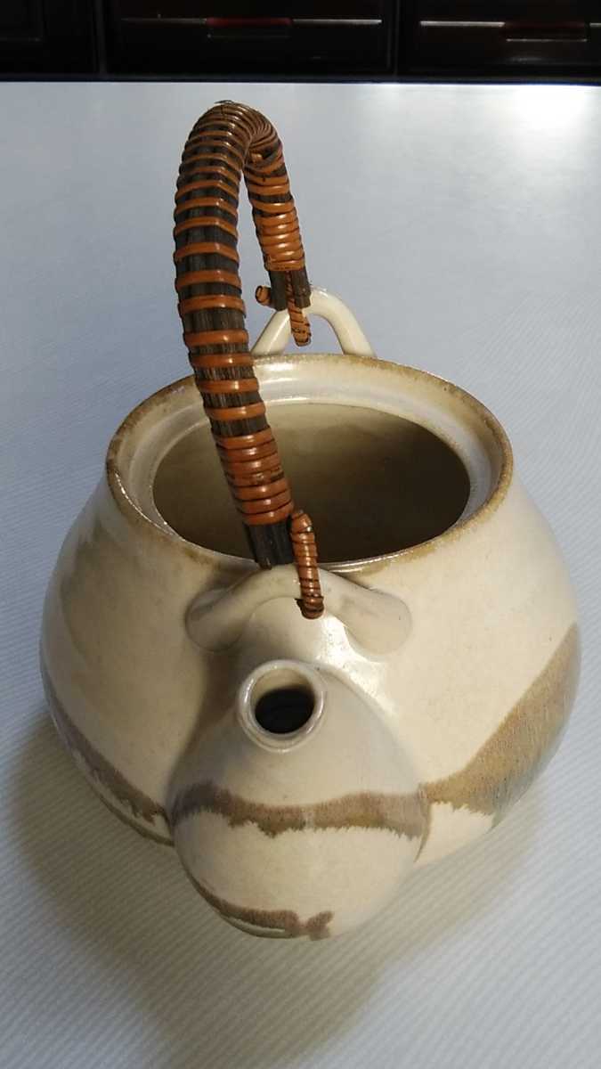 未使用長期保管 粉引土瓶 日本製 土瓶 急須 茶器 陶器 美濃焼の画像3