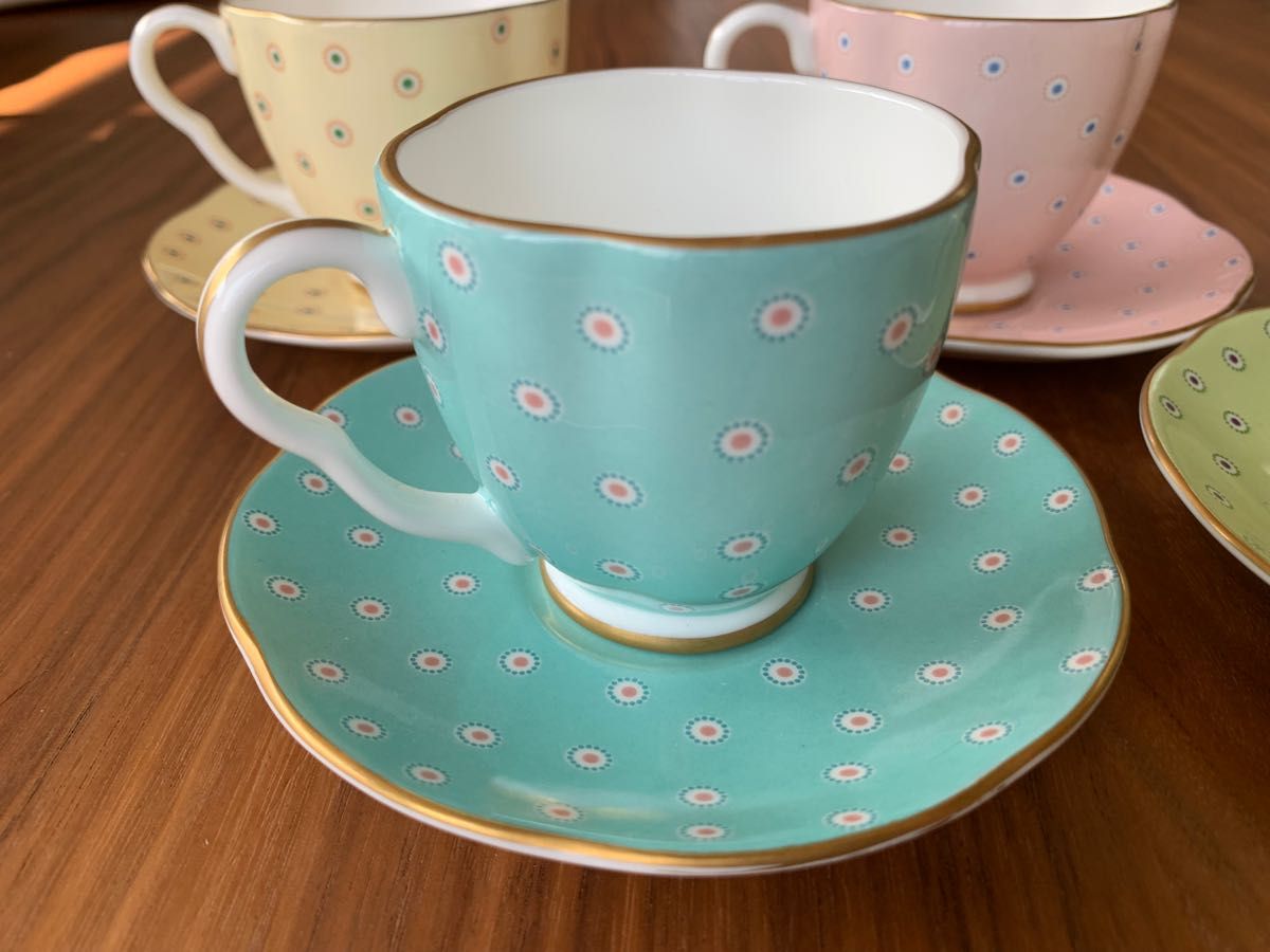 WEDGWOOD  ポルカドット　カップ&ソーサー4客　ウェッジウッド