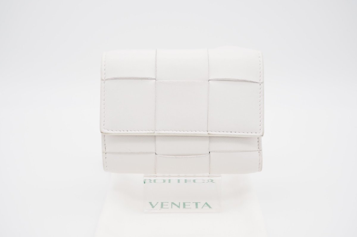 割引価格割引価格BOTTEGA VENETA 三つ折り財布 イントレチャート