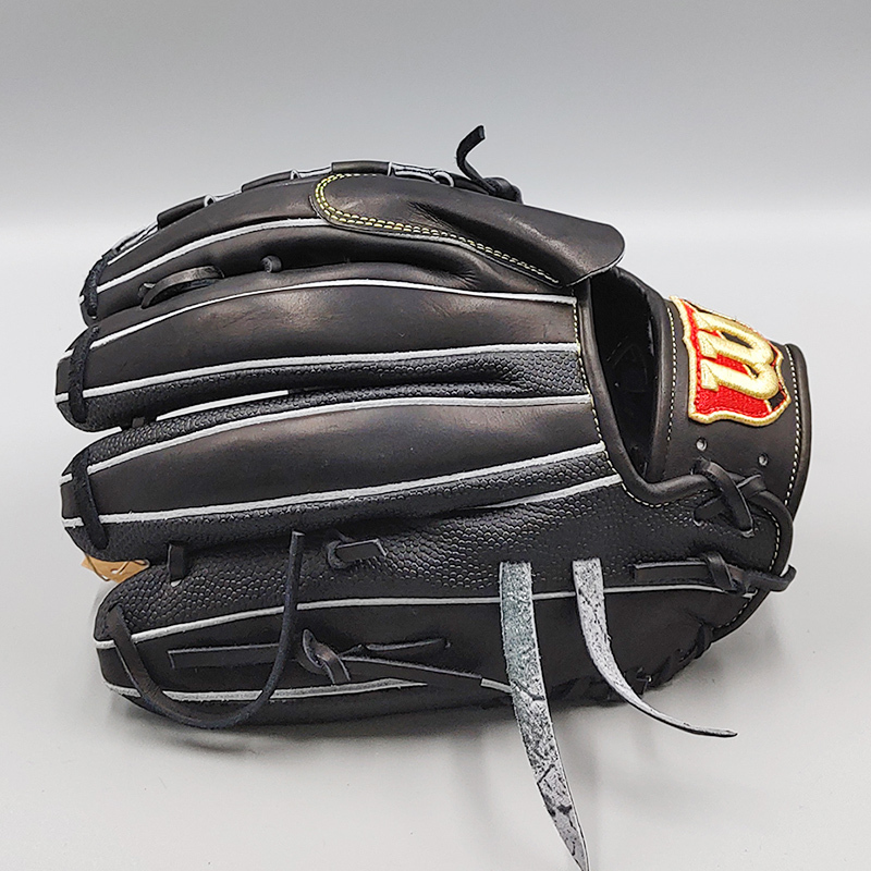 新品 (高校野球対応)】 ウイルソン 硬式グローブ / 投手用 無料型付け