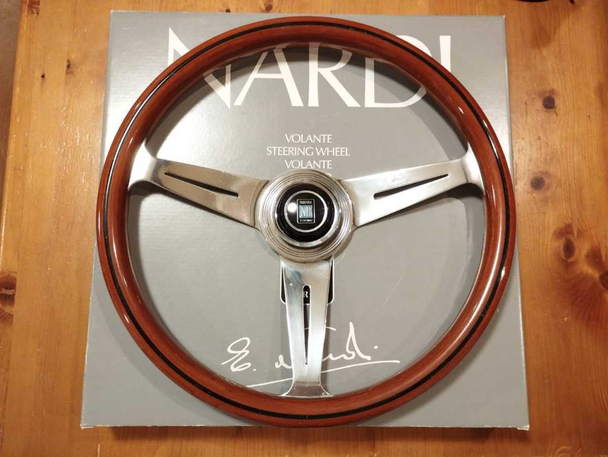 ナルディ NARDI クラシック ウッド ステアリング 36パイ ホーンボタン