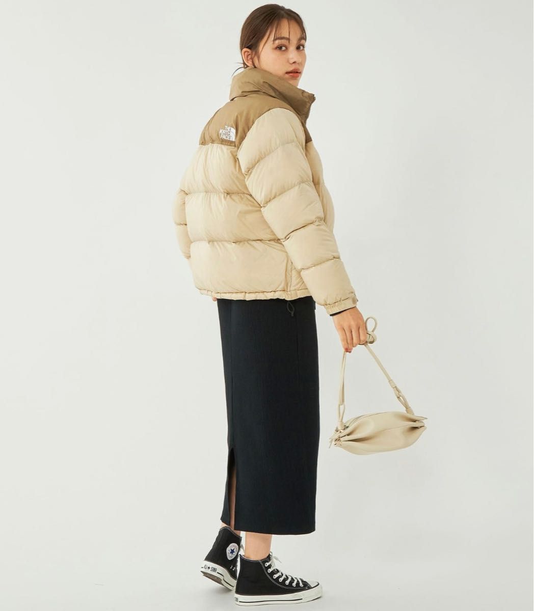 THE NORTH FACE NUPTSE ヌプシ ベージュ M ダウンジャケット THE NORTH FACE NUPTSE ヌプシ ベージュ M ダウンジャケット