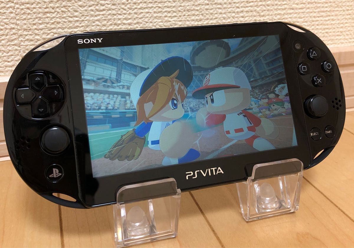 PlayStation Vita（PCH-2000ZA11） ブラック 【ソフト付き】【動作確認