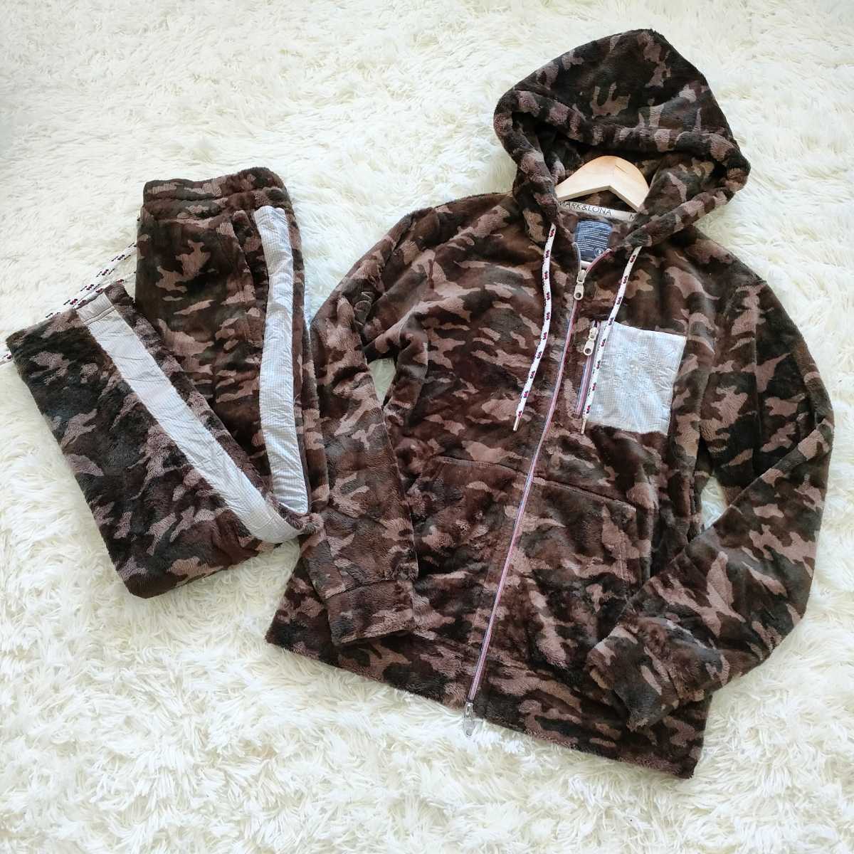 極美品 マークアンドロナ MARK&LONA パーカー パンツ セットアップ