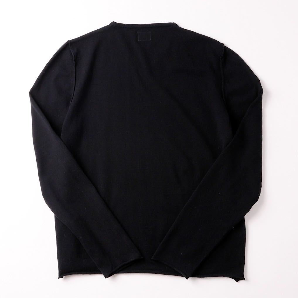 【美品】C.P. Company V-neck knit sweater / シーピーカンパニー Vネック ニット セーター 黒 サイズ50 イタリア製 トップス 定番 _画像2