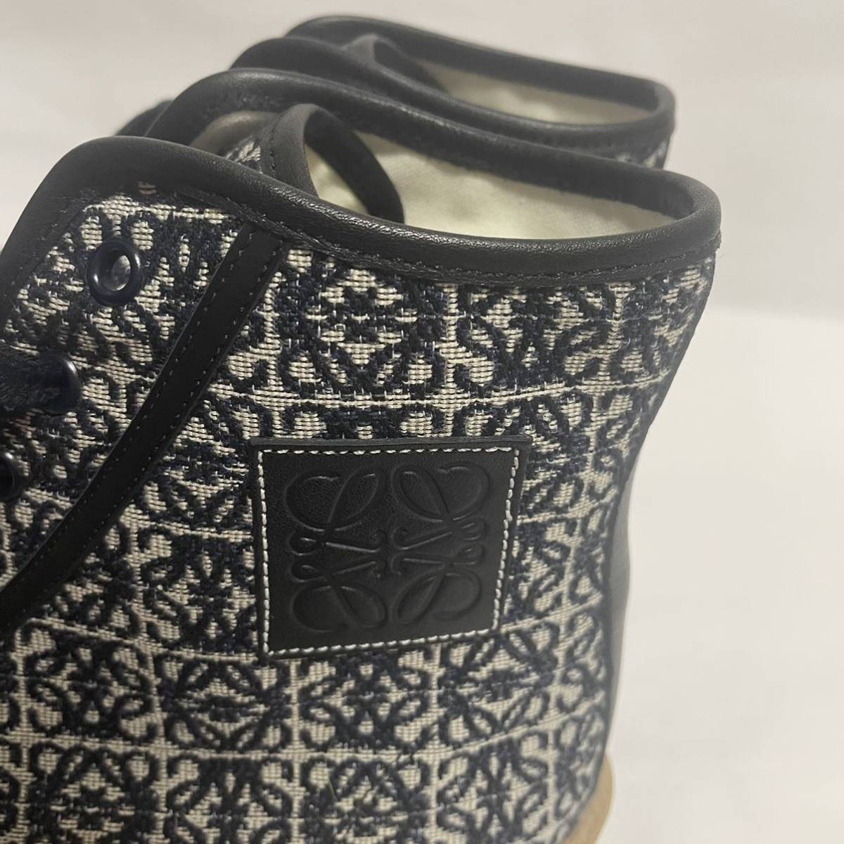 新品未使用 ロエベ LOEWE ハイカット レディース 黒 ロゴ アナグラム
